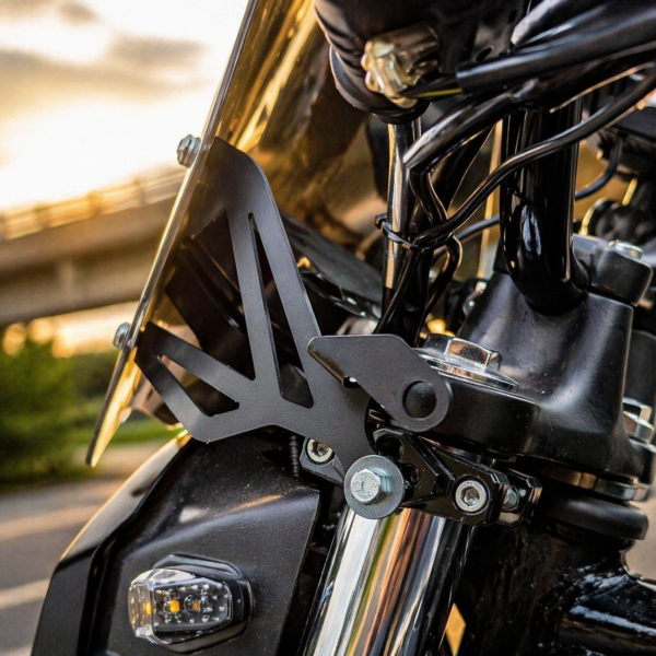 VISOR + CLAMP 2.0 SUZUKI GIXXER 250 NAKED