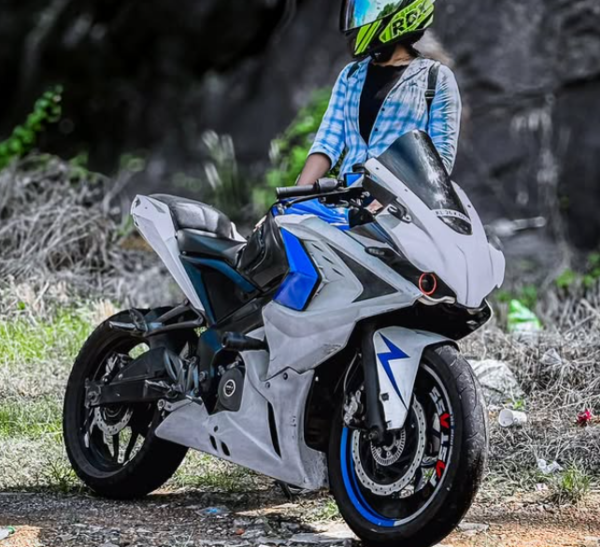 BMW MASK PULSAR RS 200