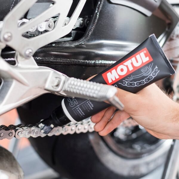 MOTUL MC CARE C5 CHAIN PASTE/LUBE | ALL BIKES