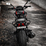 TAIL TIDY + PLATE HOLDER DOMINAR 250/400