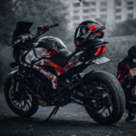 TAIL TIDY + PLATE HOLDER DOMINAR 250/400