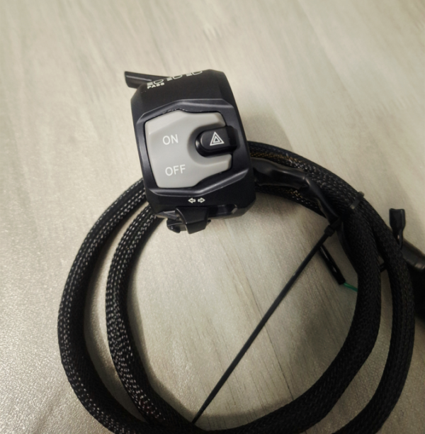 SWITCH CONTROL + DOUBLE SIGNAL V-STROM 250 SX