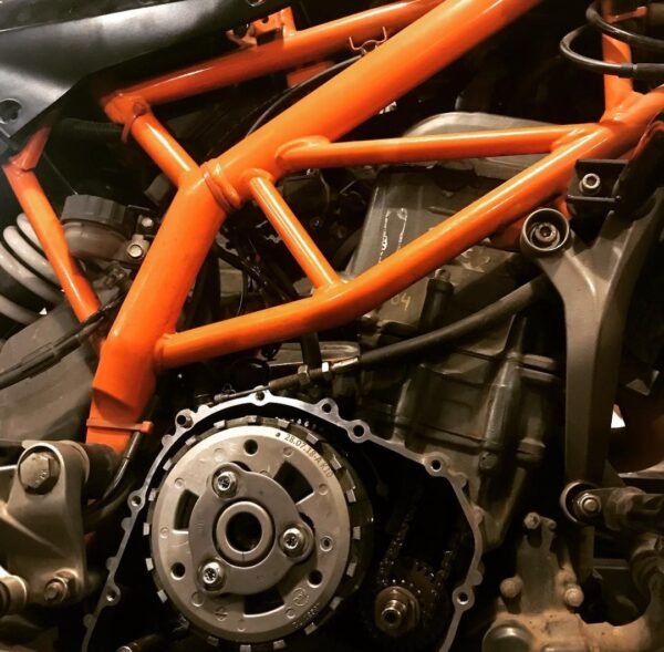 SLIPPER CLUTCH CONVERSION KIT PULSAR RS | NS200 | KTM DUKE | RC 200/250/390