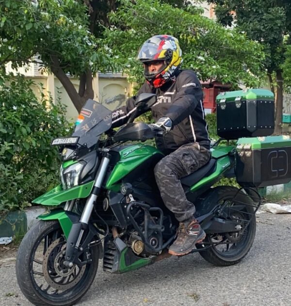 FRONT FENDER DOMINAR 250/400